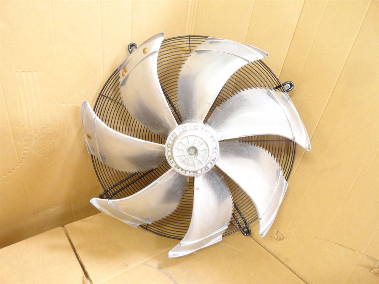 Guntner FN063-SDI.41.V7P1; Suction Fan; 400VAC; 630mmOD Guntner FN063-SDI.41.V7P1; Suction Fan; 400VAC; 630mmOD