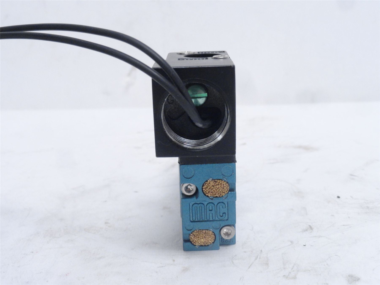 MAC 52A-11-B0A-DM-DDAE-1CM; Solenoid Valve; 20-120PSI; 24VDC