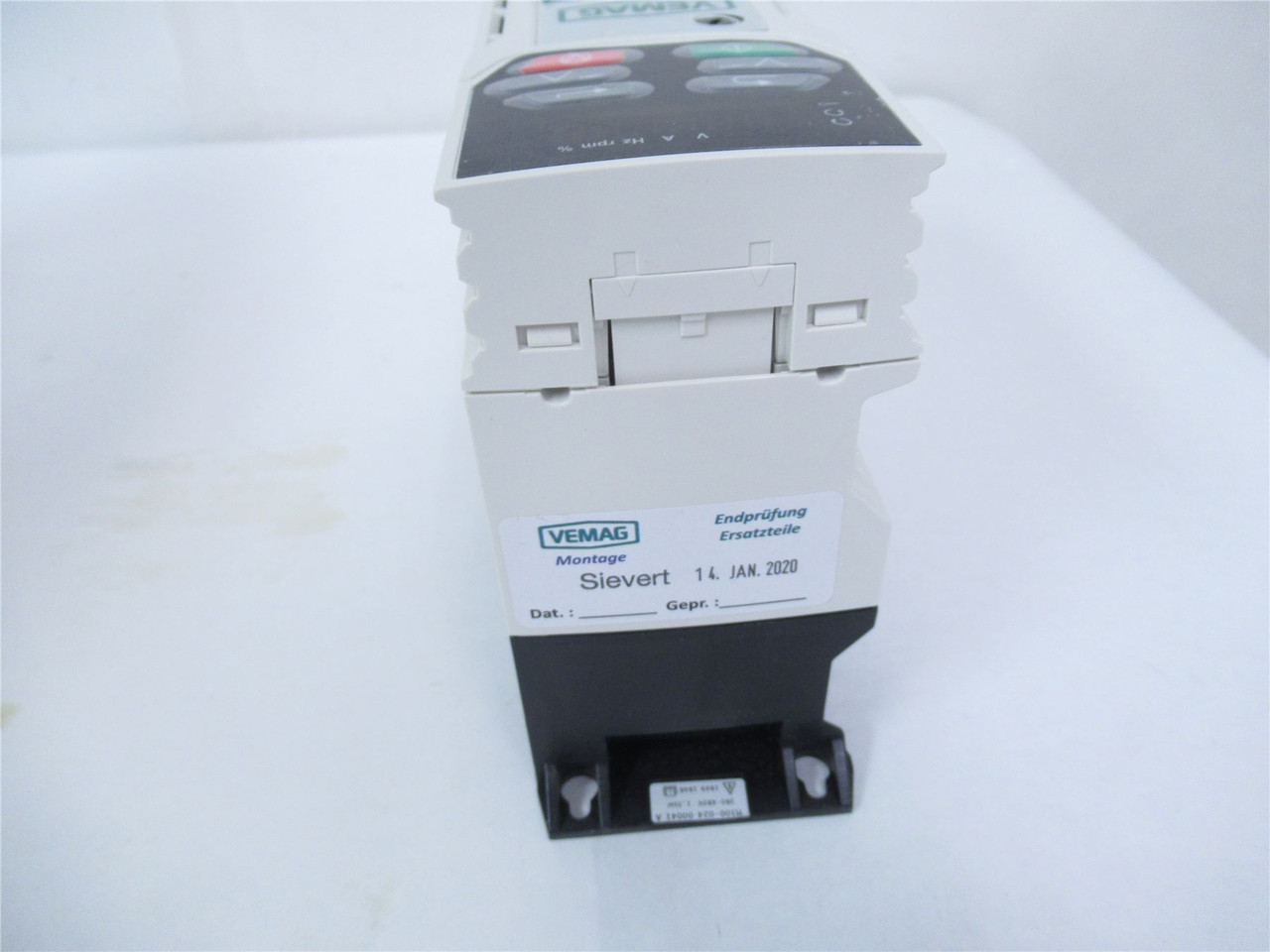 Vemag M300-024 0041 A101 00 K0040; AC Drive 2HP 450VAC 4.1A