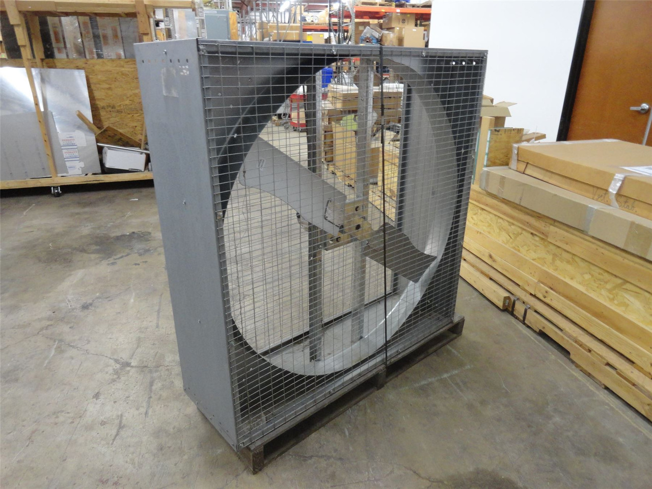 Dayton A750-8TVE; Agricultural Fan; 1HP; 208-230-460VAC; 3PH Dayton A750-8TVE; Agricultural Fan; 1HP; 208-230-460VAC; 3PH