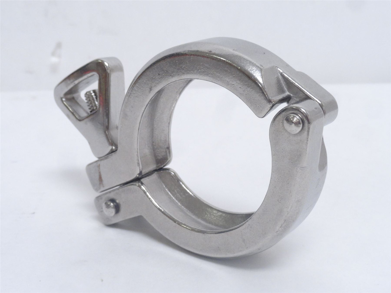 Sanitube 13IS-200; Sanitary Clamp; SS-304; Size: 2"; Hinged Sanitube 13IS-200; Sanitary Clamp; SS-304; Size: 2"; Hinged