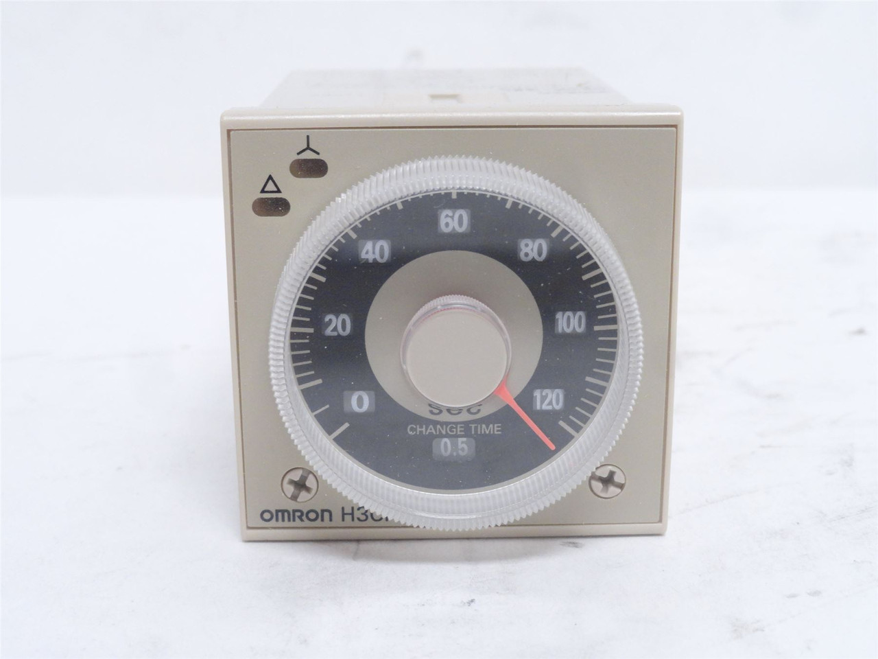 Omron H3CR-G8L AC100-120; Analog Timer; 0.5-120s; 100-120VAC