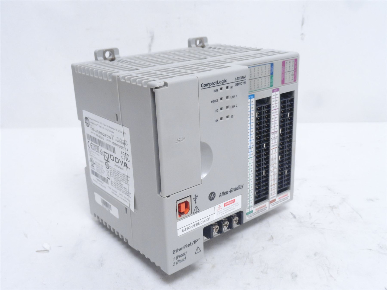 Allen-Bradley 1769-L27ERM-QBFC1B; CompactLogix 5370 L2