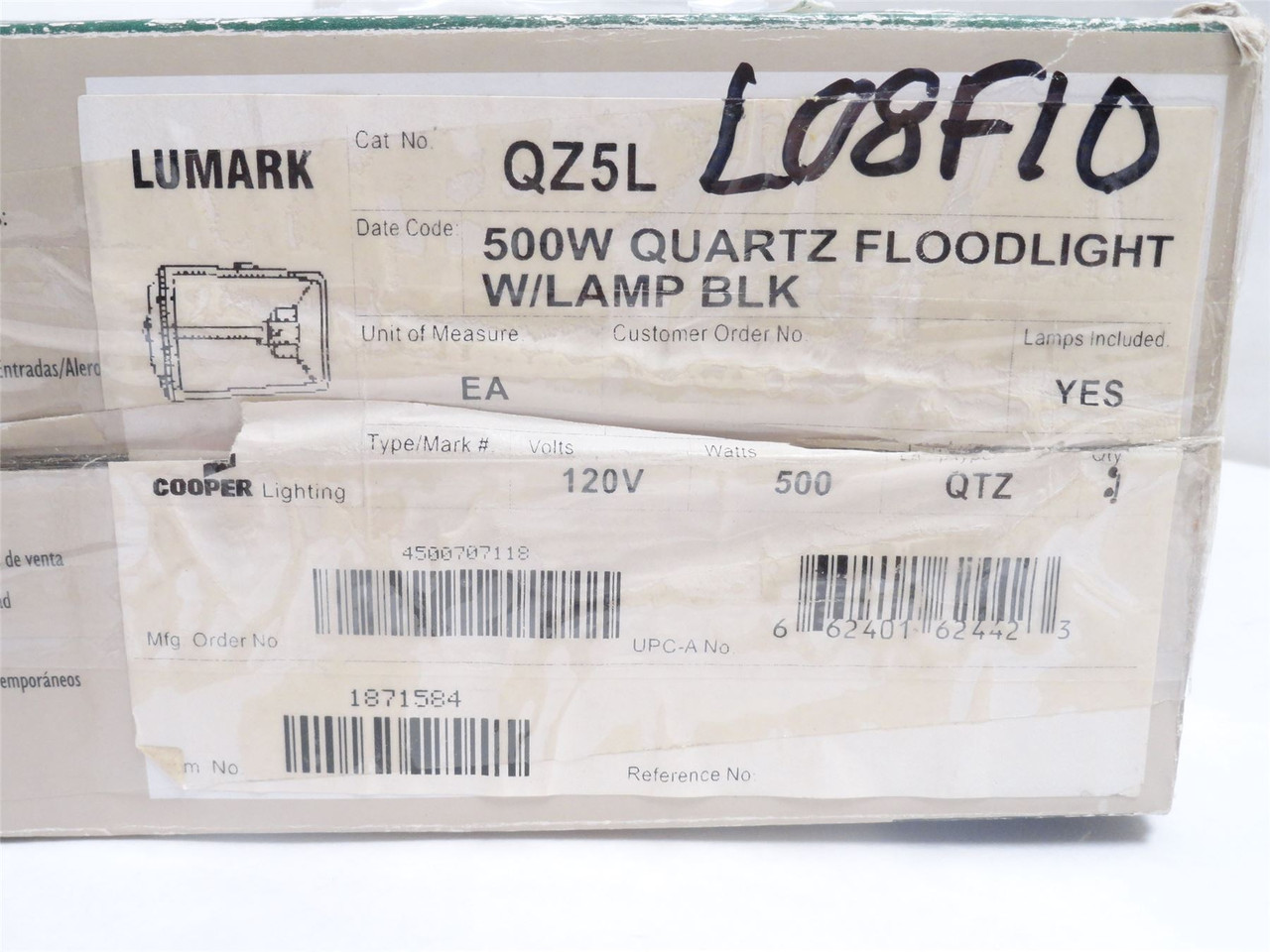 Cooper QZ5L; Quartz Floodlight; 500W; 120VAC; 1/2NPT Mount