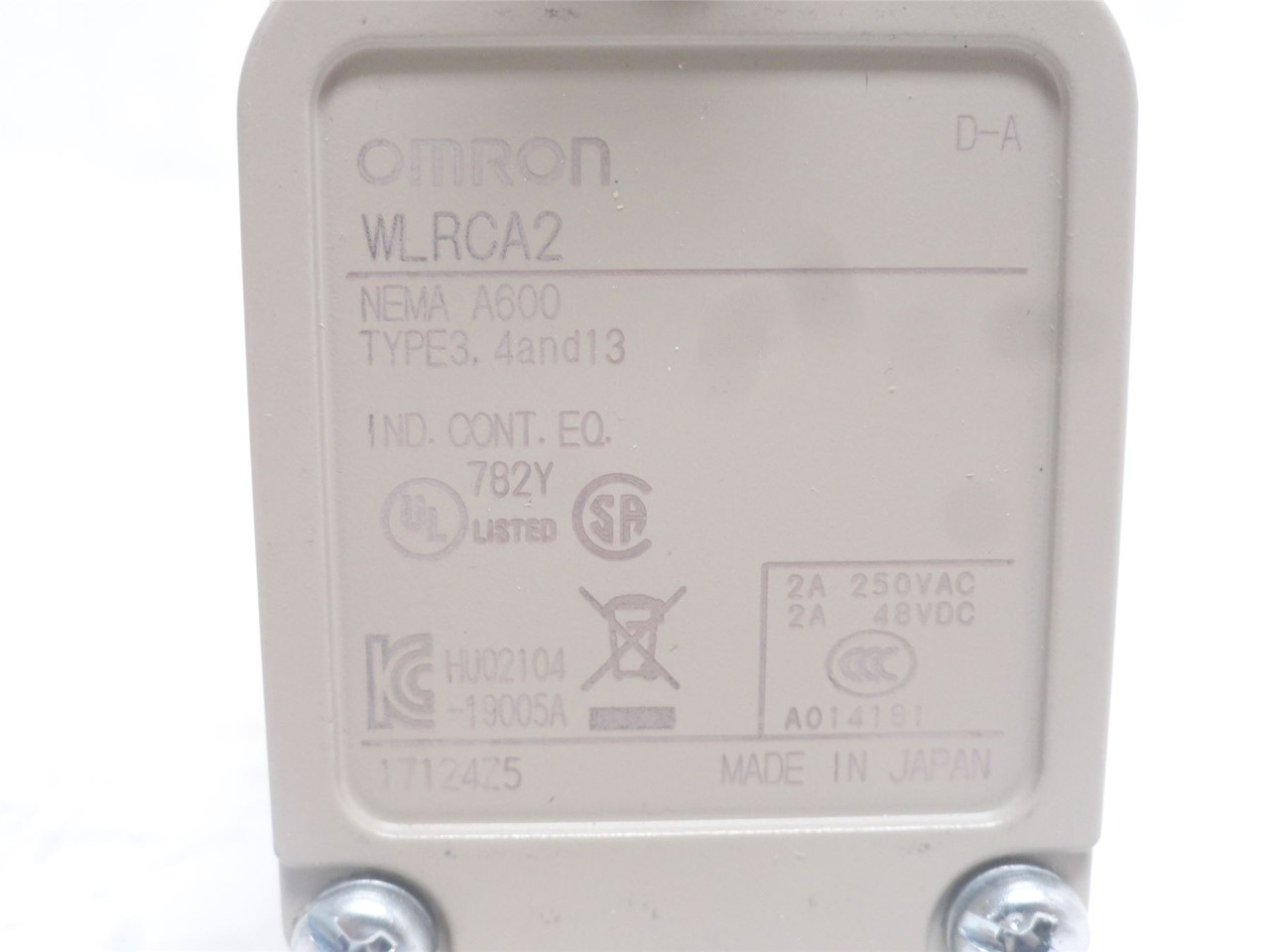 Omron WLRCA2; Limit Switch; 2A; 250VAC/125VDC; 1/2NPT