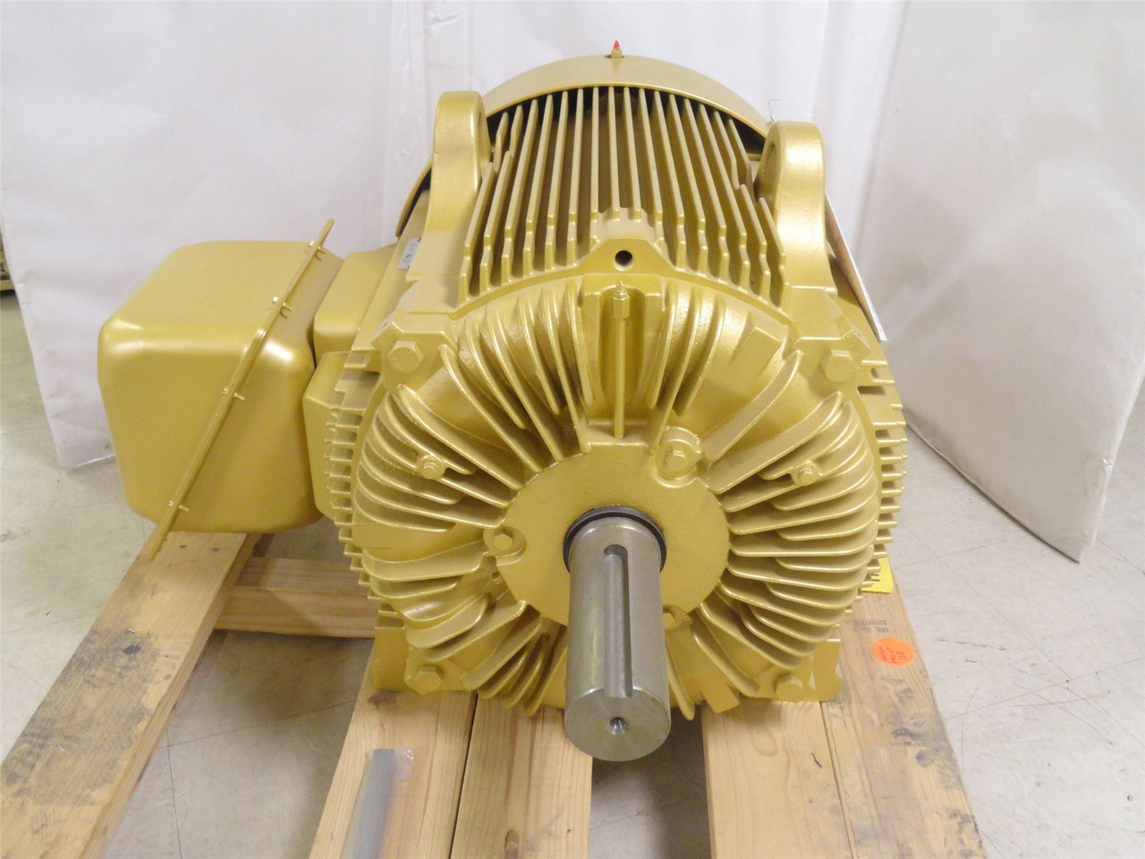 Baldor EM4410T-4; AC Motor 125HP 460VAC 1785RPM 3PH