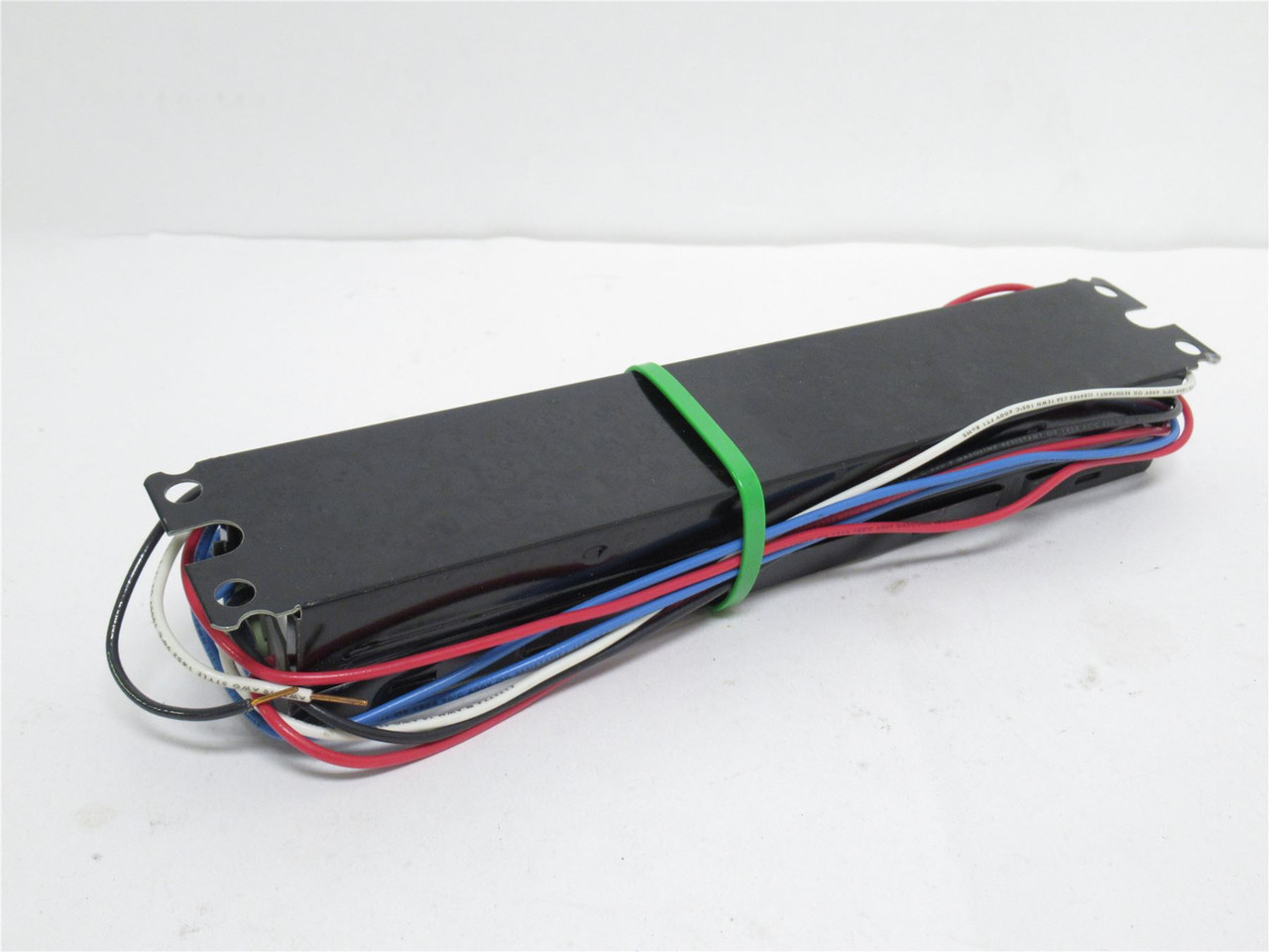 Sylvania QHE2X32T8/UNV ISN-SC; Ballast; 2-Lamp; 120-277VAC Sylvania QHE2X32T8/UNV ISN-SC; Ballast; 2-Lamp; 120-277VAC