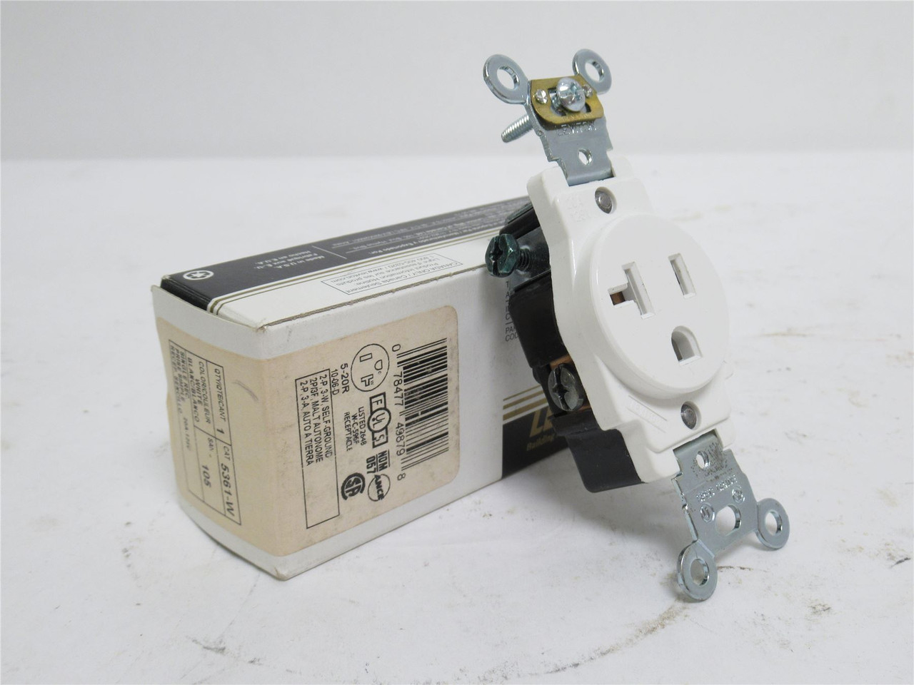 Leviton 5361-W; Receptacle; 15A; 125VAC; 2P; 3-Wire