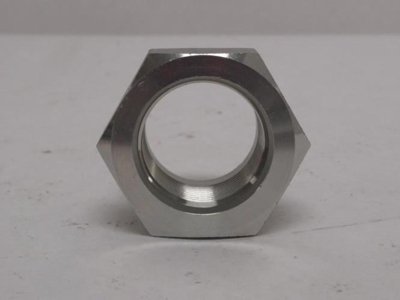 Brennan 6405-20-16-O; Straight Adapter 1-1/4 BOSS x 1FNPT Brennan 6405-20-16-O; Straight Adapter 1-1/4 BOSS x 1FNPT