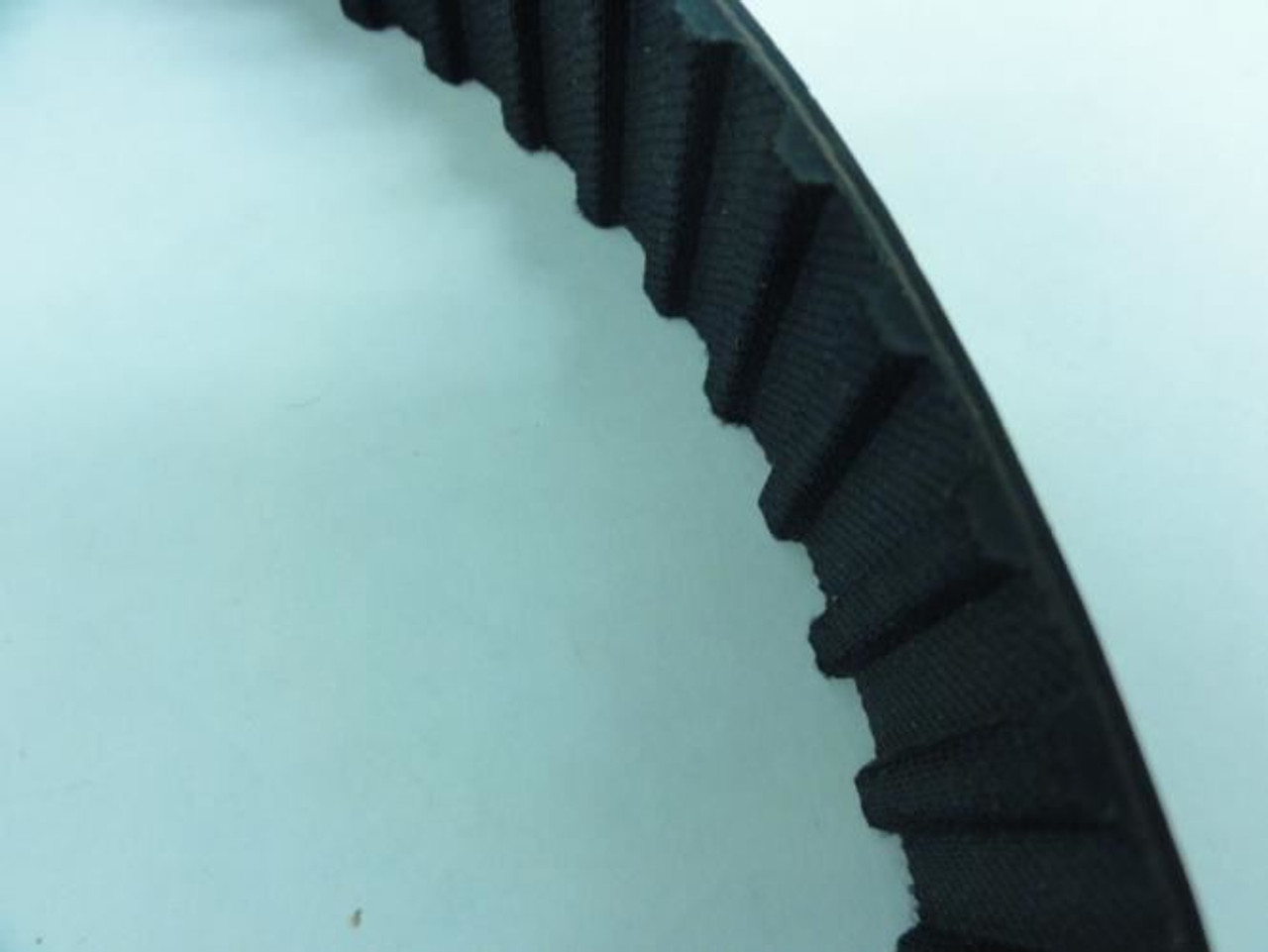 Bando 581L100; Timing Belts; 58.125"Length; 3/8" Pitch; 1" Width