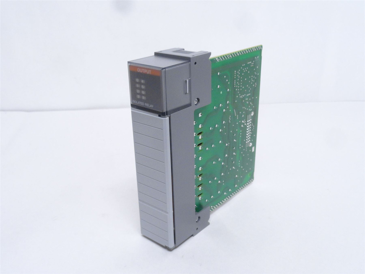 Allen-Bradley 1746-OX8; Output Module; 5A; 265VAC; 8-Point