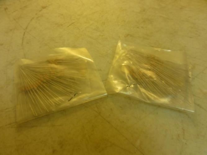 MFG- MDL-Unkn80964; LOT-200; Resistor; 33K Ohms