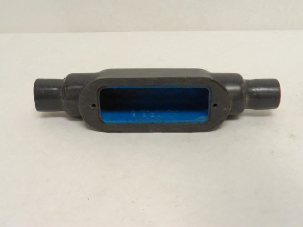 T&B C27-B-1; Ocal-Blue Conduit Body Straight 3/4" NO Cover