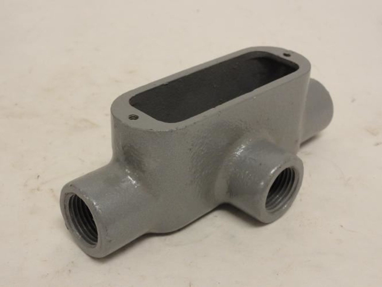 Killark OT-1M; Duraloy Conduit Outlet Body; 1/2 FNPT; T-Style