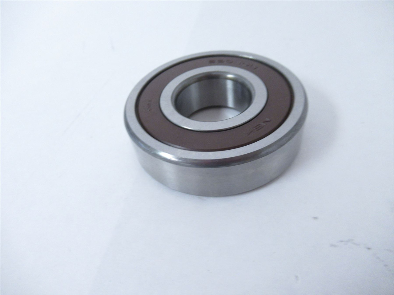 NSK 6305DU; Bearing 25mmID 62mmOD 17mmWide Double Sealed