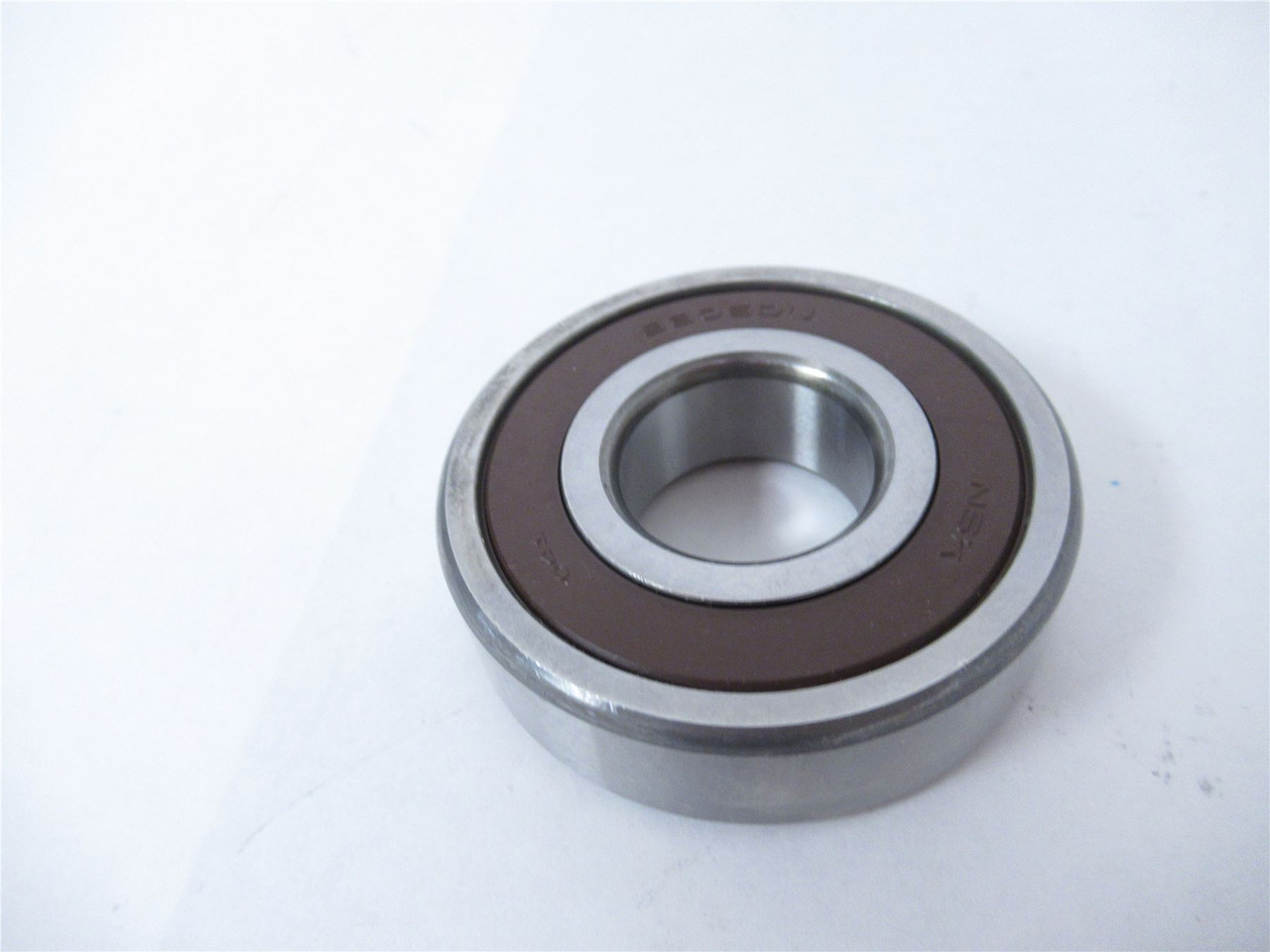 NSK 6305DU; Bearing 25mmID 62mmOD 17mmWide Double Sealed