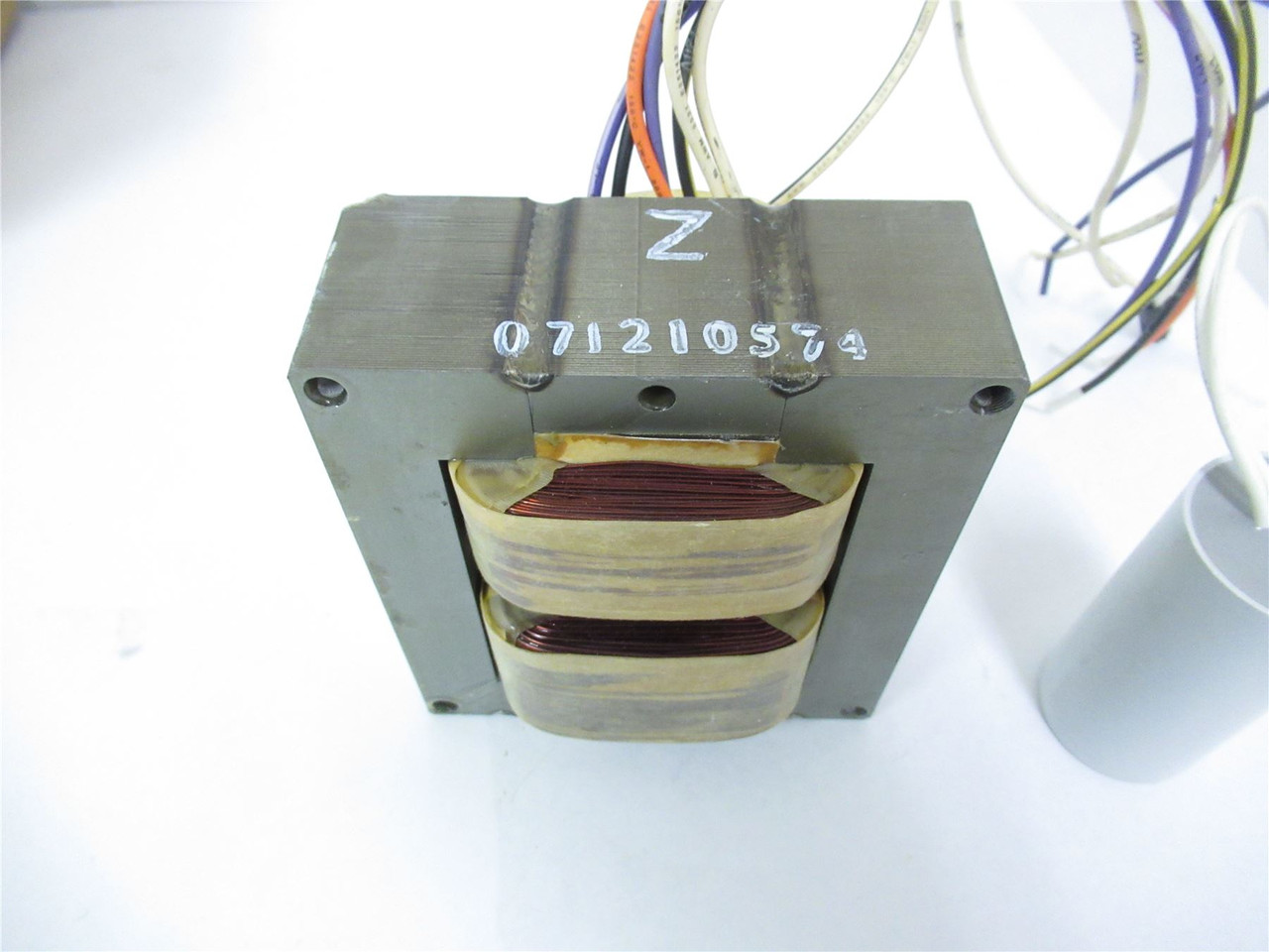 GE GEM250ML5AC4-5; Ballast Kit Metal Halide 120/208/240/277 GE GEM250ML5AC4-5; Ballast Kit Metal Halide 120/208/240/277