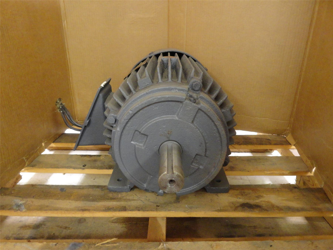 Marathon 256TTFC8026DE; AC Motor; 20HP; 230/460V; 1500RPM; 3PH