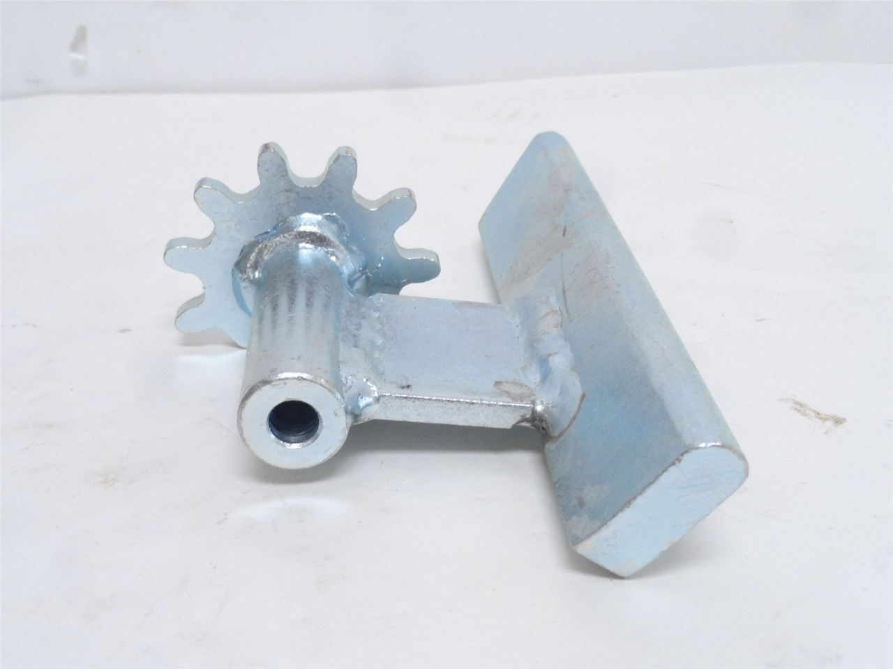 Lefiell 16-2; Galvanized Straight Track W/Gear Assembly Lefiell 16-2; Galvanized Straight Track W/Gear Assembly