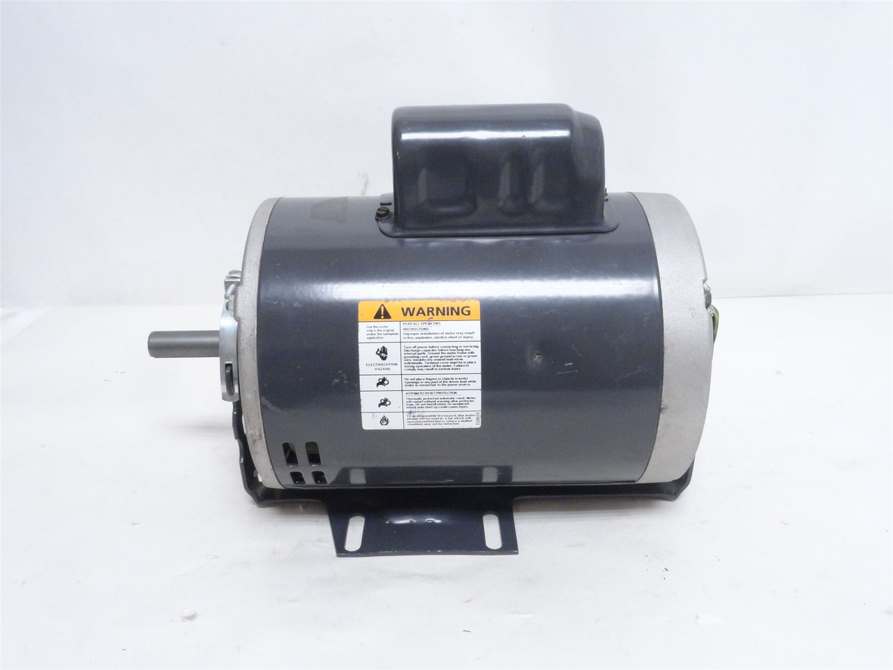 Dayton 6K365BE; AC Motor; 1-1/2HP; 115/208-230V; 3450RPM; 1PH