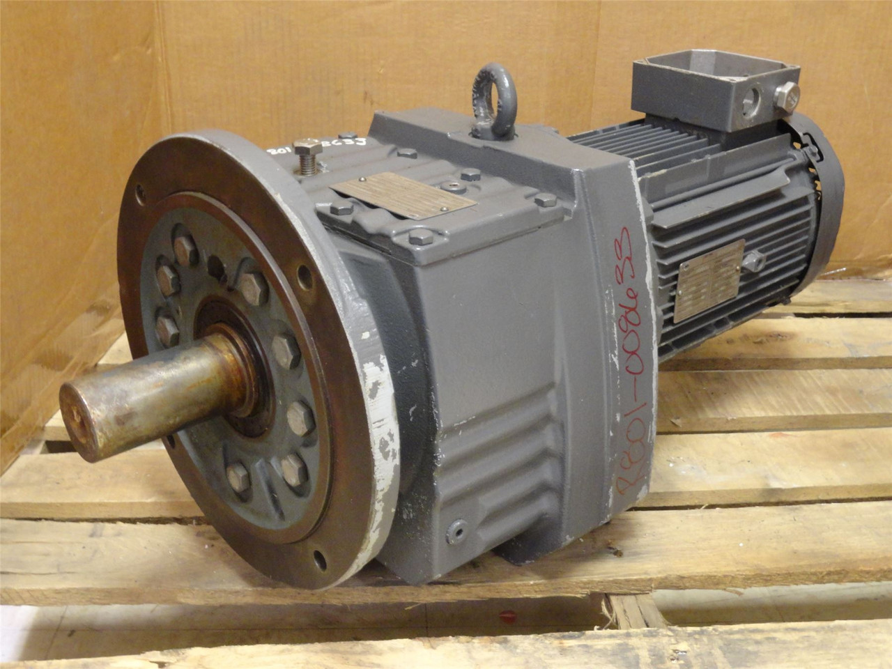 JBT 320055AAXA; AC Gearmotor 93.38:1 Ratio 5HP; 230/460V; 3PH; 60HZ JBT 320055AAXA; AC Gearmotor 93.38:1 Ratio 5HP; 230/460V; 3PH; 60HZ