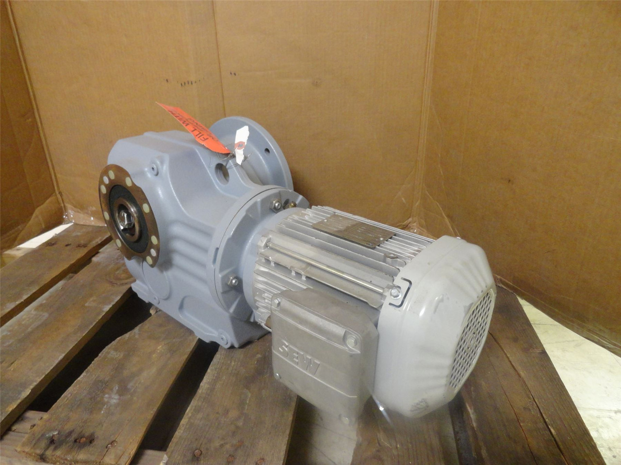 JBT N0117950; AC Gearmotor; 88.97:1 Ratio; 2HP; 230/460V; 60Hz JBT N0117950; AC Gearmotor; 88.97:1 Ratio; 2HP; 230/460V; 60Hz
