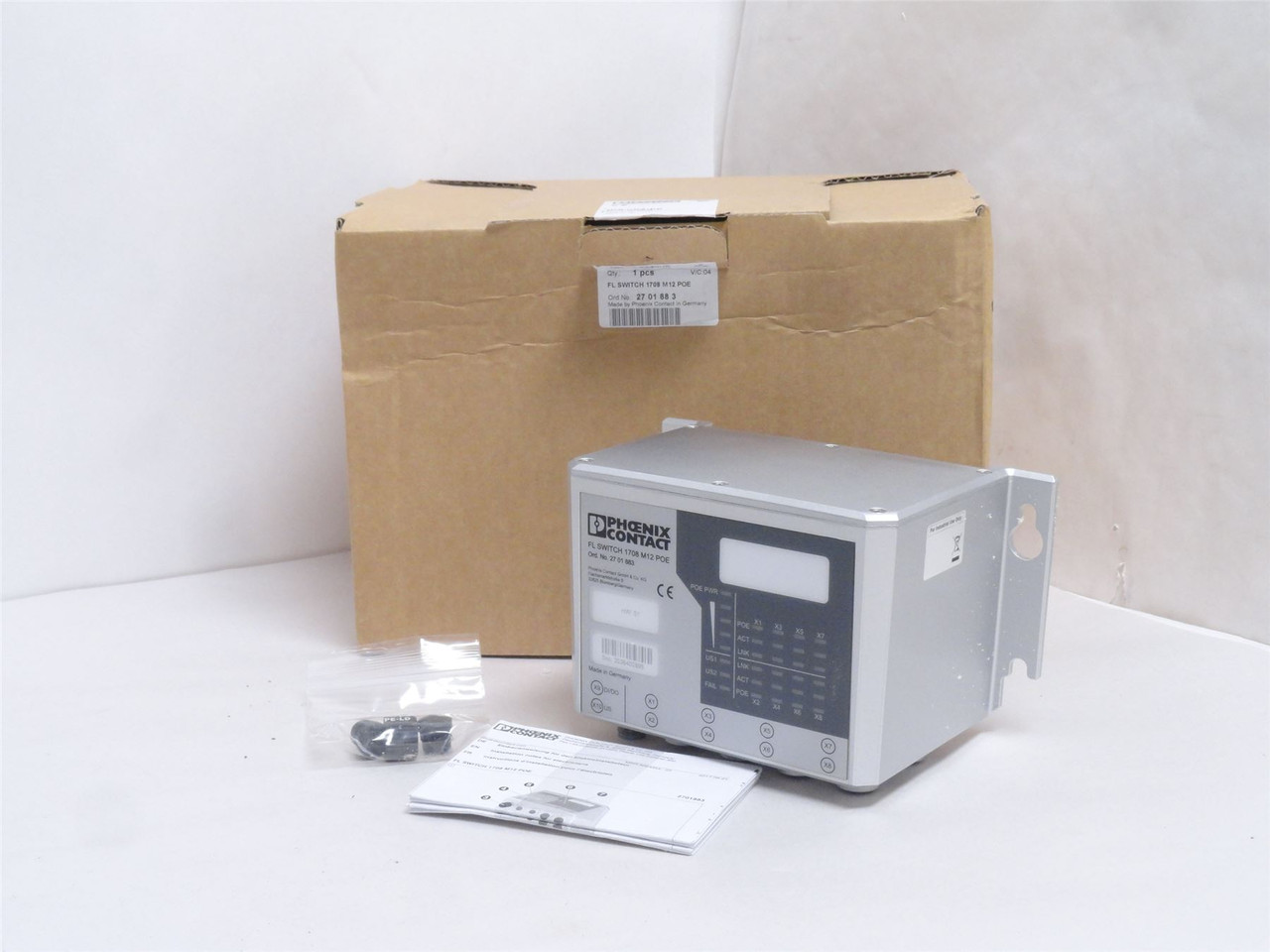 Phoenix 1708M12POE; Industrial Ethernet Switch 2701883; 24VDC