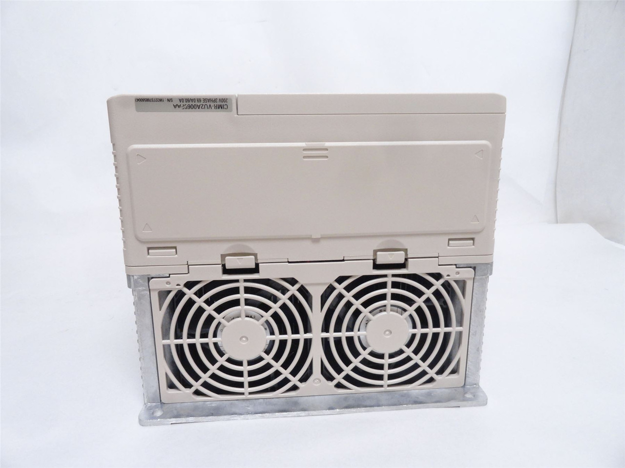 Yaskawa CIMR-VU2A0069FAA; AC Drive 25HP 240VAC In Yaskawa CIMR-VU2A0069FAA; AC Drive 25HP 240VAC In