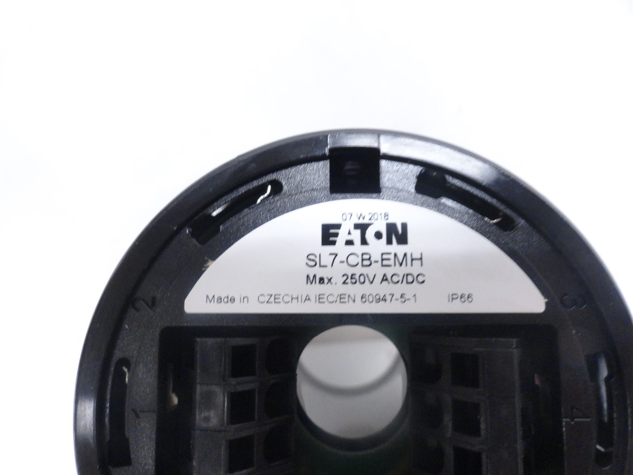Eaton SL7-CB-EMH; Black Signal Indicator Base; External Fixing Eaton SL7-CB-EMH; Black Signal Indicator Base; External Fixing