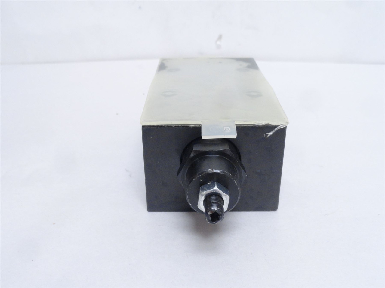 Eaton DGMFN-5-Y-A2W-B2W-30; Vickers SystemStak Valve; 4570 PSI