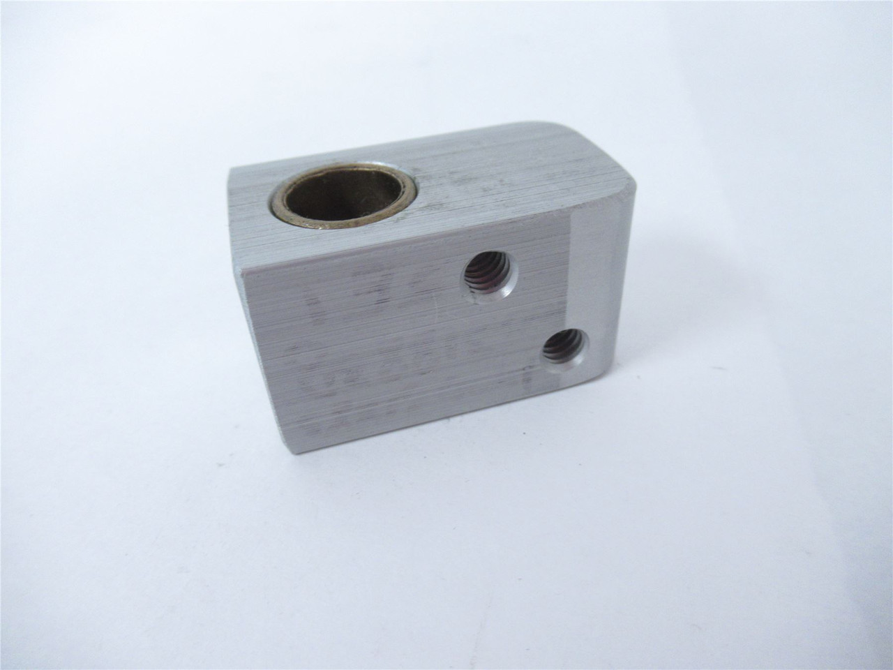 Douglas 64591; Block Pivot