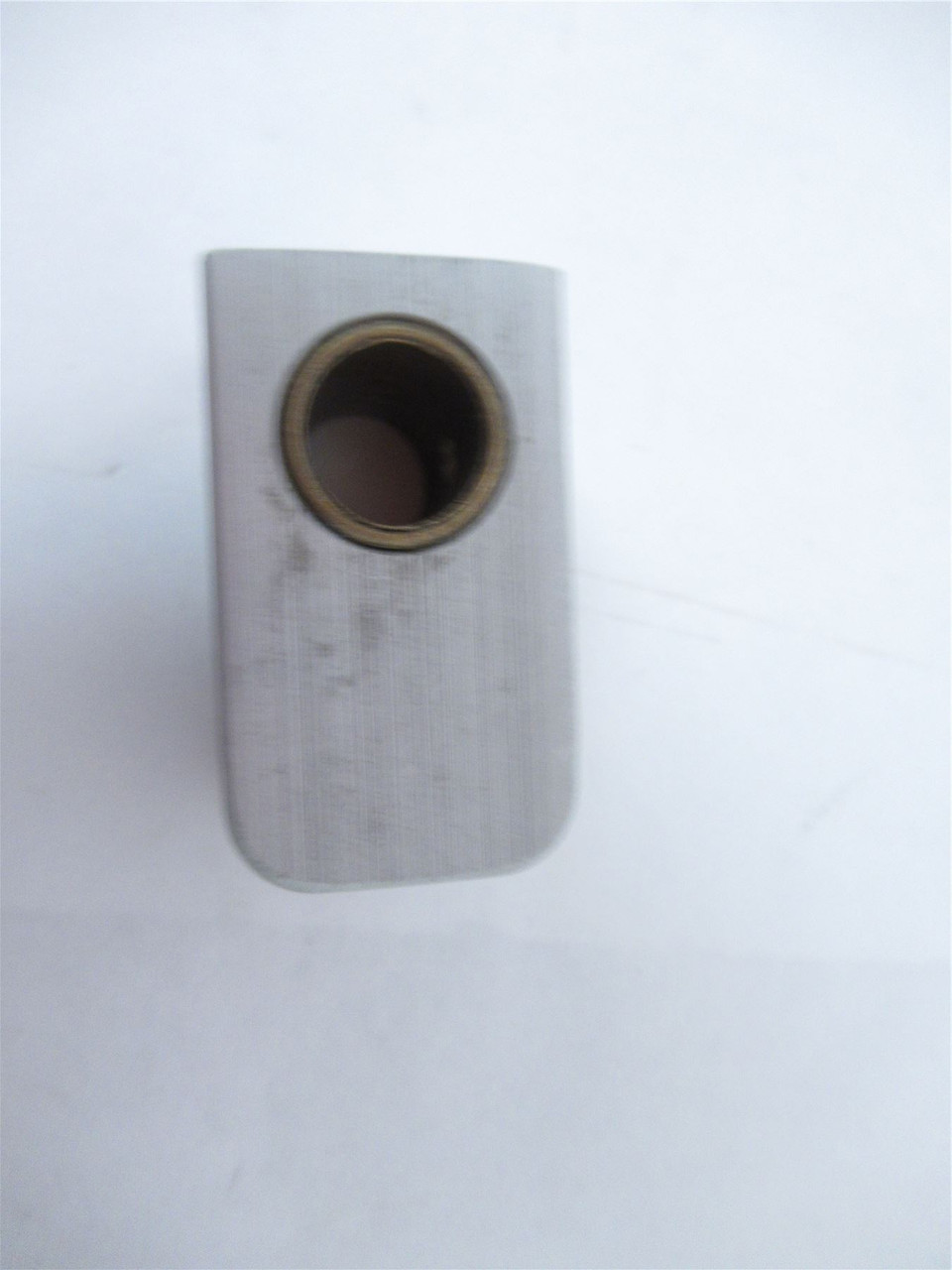 Douglas 64591; Block Pivot