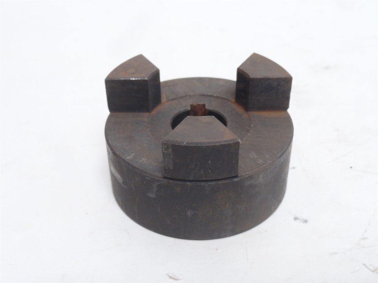 MFG- L090 X 5/8; Jaw Coupler Hub; 5/8"ID x 2-1/8" Hub OD
