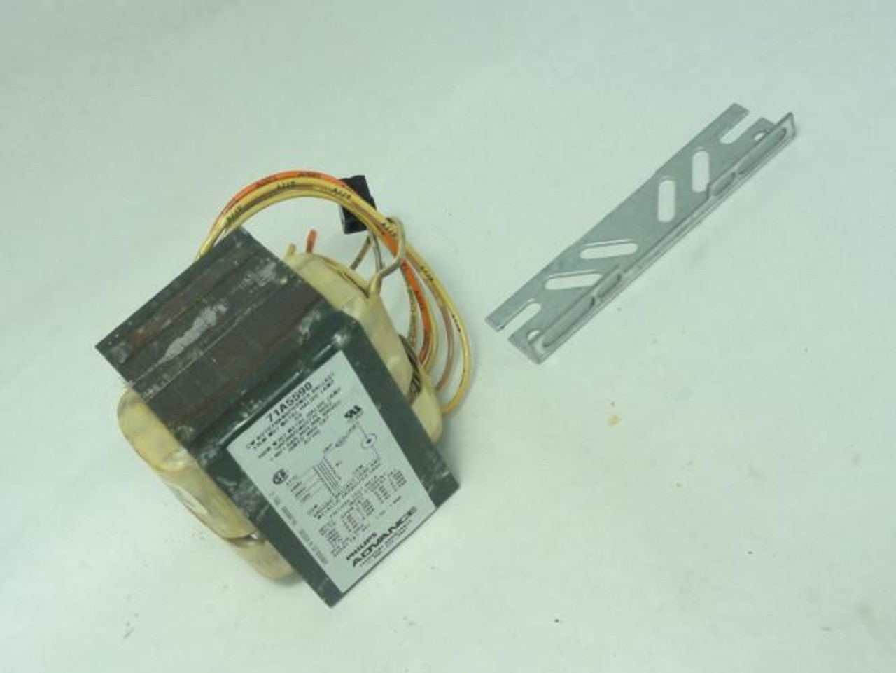Philips Advance 71A5570-001D; Ballast Transformer; 175W Philips Advance 71A5570-001D; Ballast Transformer; 175W