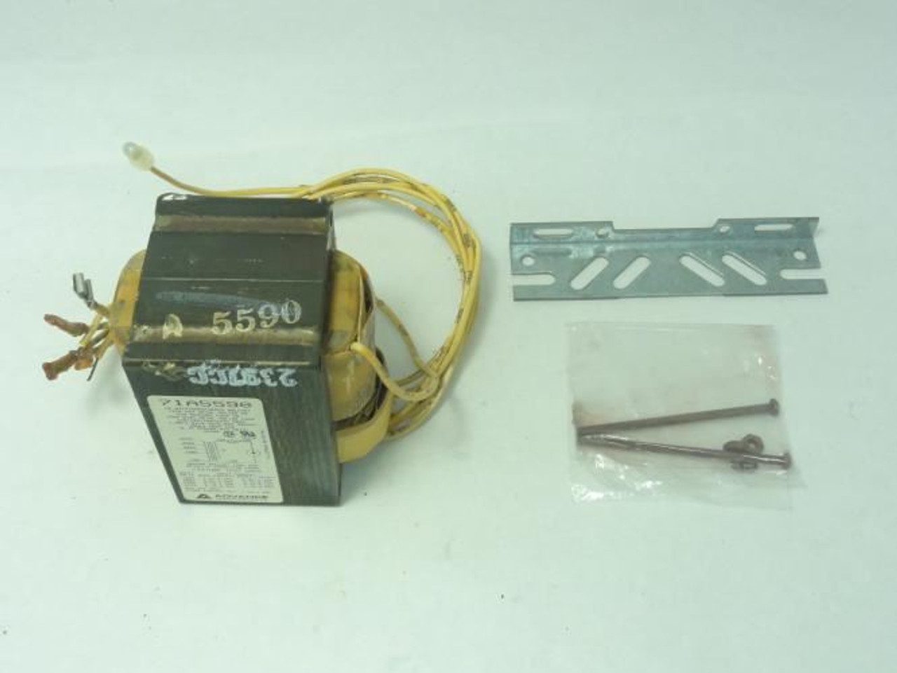 Advance Transformer 71A5570-001; Core and Coil Ballast Kit; 175W Advance Transformer 71A5570-001; Core and Coil Ballast Kit; 175W