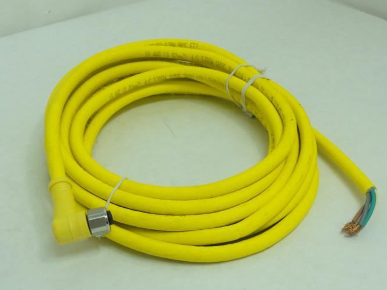 Woodhead 1200650905; Cordset; 804001C02M0508; 5M; 4P; 90Deg