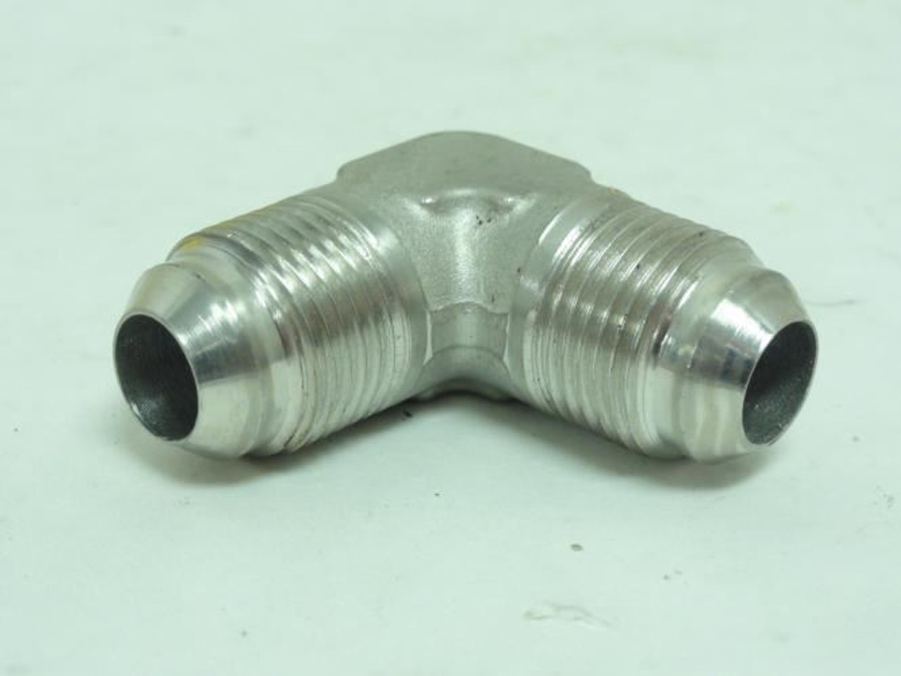 Brennan 2500-08-08-SS; Air Elbow 90Deg; SS; 1/2 JIC x 1/2 JIC Brennan 2500-08-08-SS; Air Elbow 90Deg; SS; 1/2 JIC x 1/2 JIC