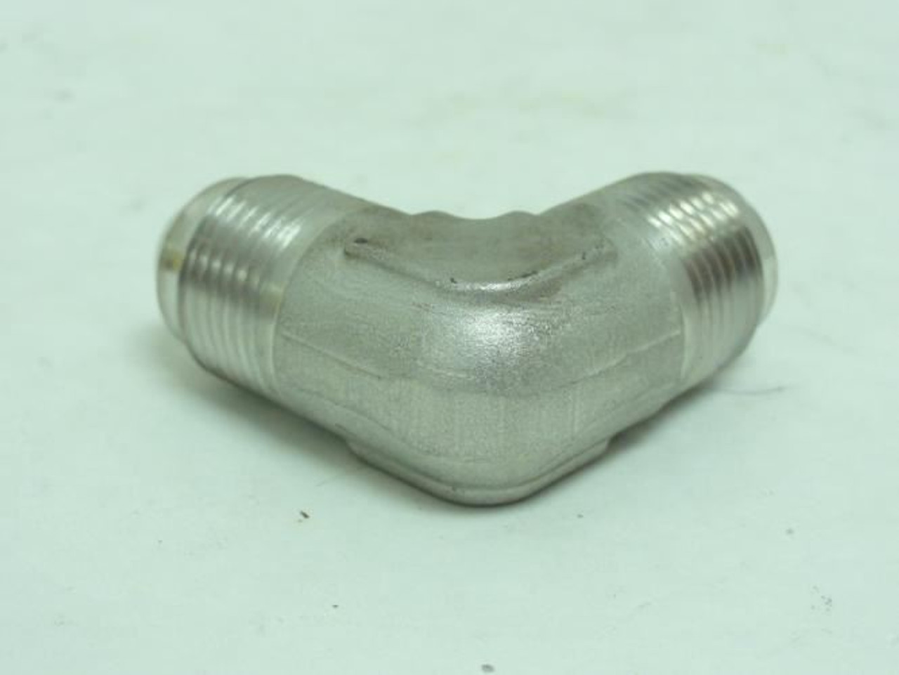 Brennan 2500-08-08-SS; Air Elbow 90Deg; SS; 1/2 JIC x 1/2 JIC Brennan 2500-08-08-SS; Air Elbow 90Deg; SS; 1/2 JIC x 1/2 JIC
