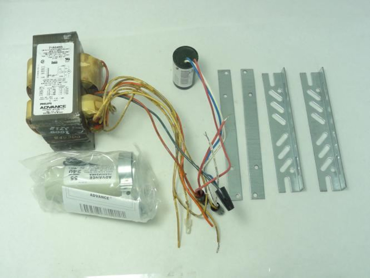 Philips Advance 71A8473-001D; HID Ballast Kit; 400W Philips Advance 71A8473-001D; HID Ballast Kit; 400W