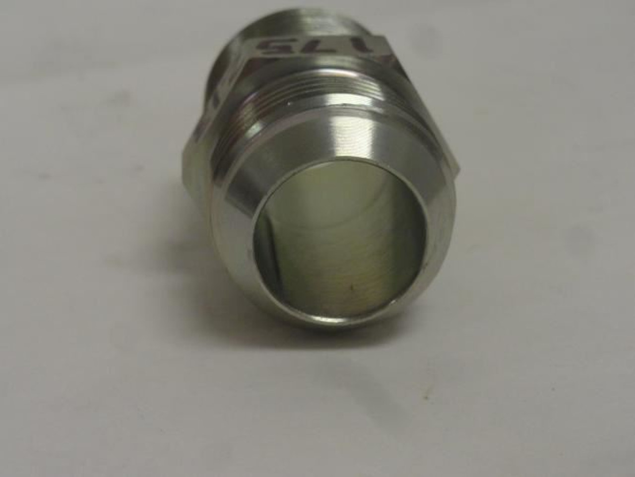 Industry-STD 2F295; Pipe Adaptor; 1 JIC x 1 NPT; Steel Industry-STD 2F295; Pipe Adaptor; 1 JIC x 1 NPT; Steel