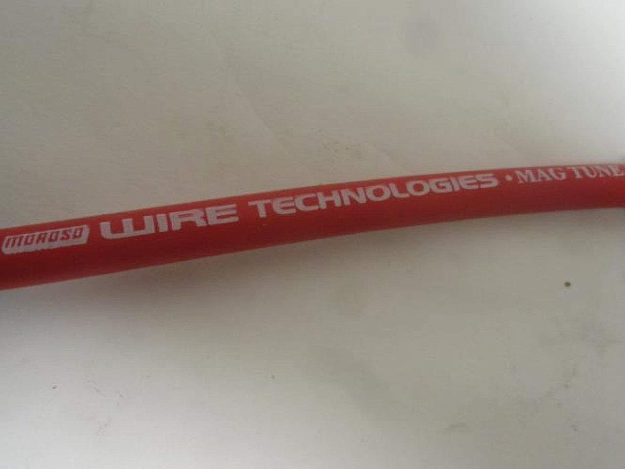 Moroso 73732; Spark Plug Wire Set; 8 Wires; 8mm Core