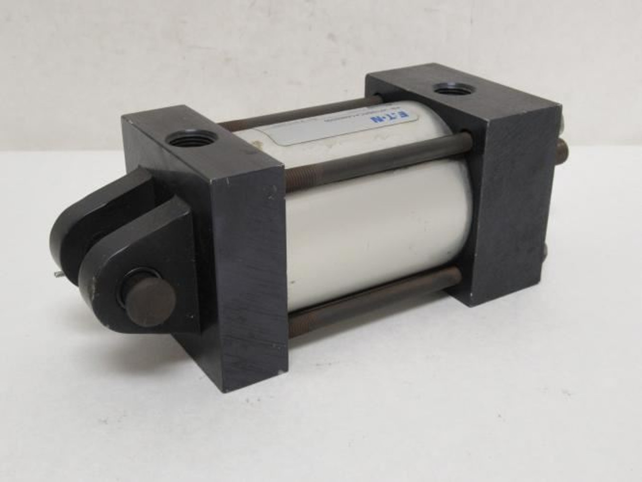 Eaton VP10ERCA1AN02000; Air Cylinder 2-1/2" Bore x 2" Stroke Eaton VP10ERCA1AN02000; Air Cylinder 2-1/2" Bore x 2" Stroke