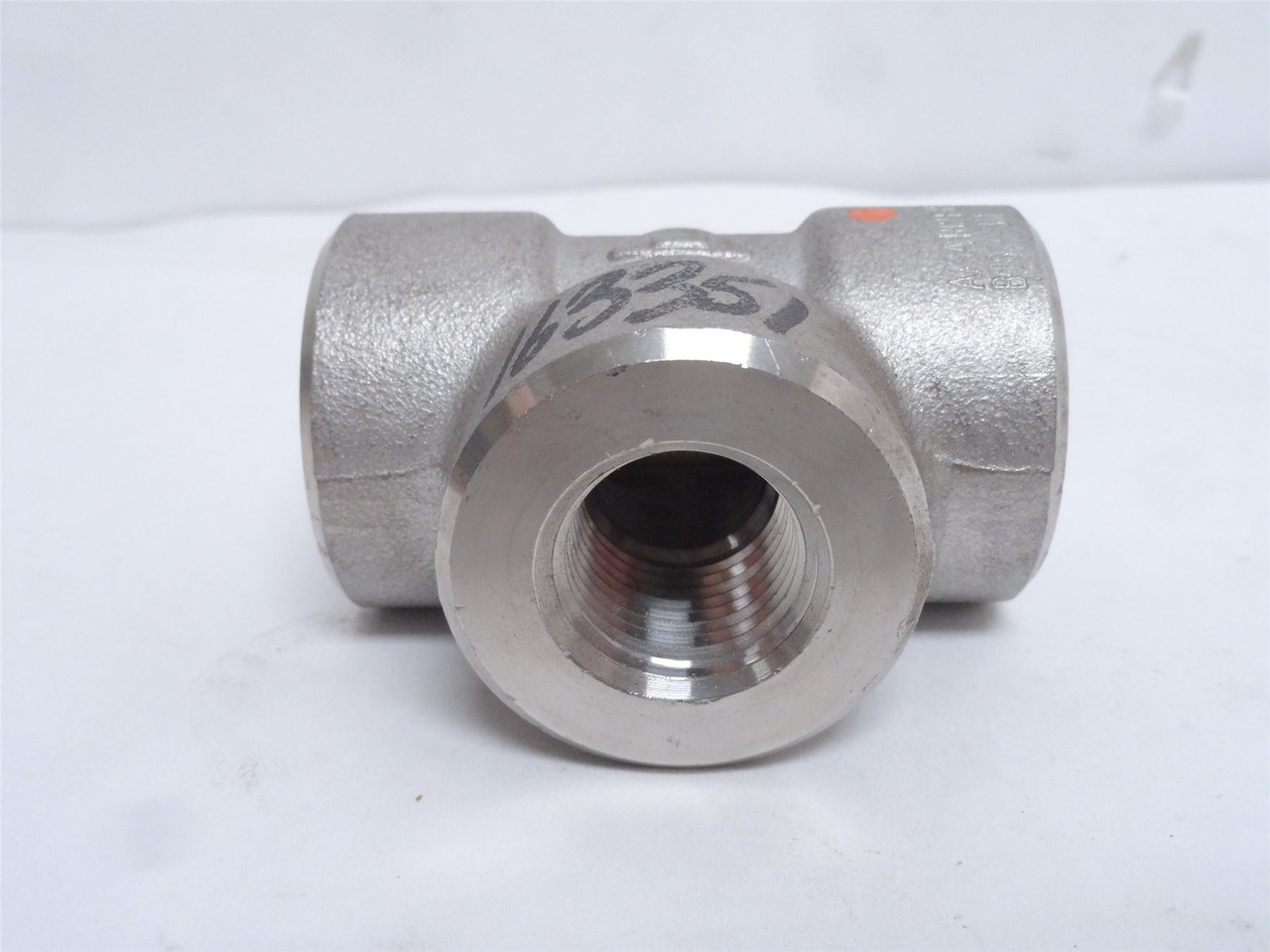 Industry-Std 20YC06; Pipe Tee; SS-316; 1/2NPT; Class 3000