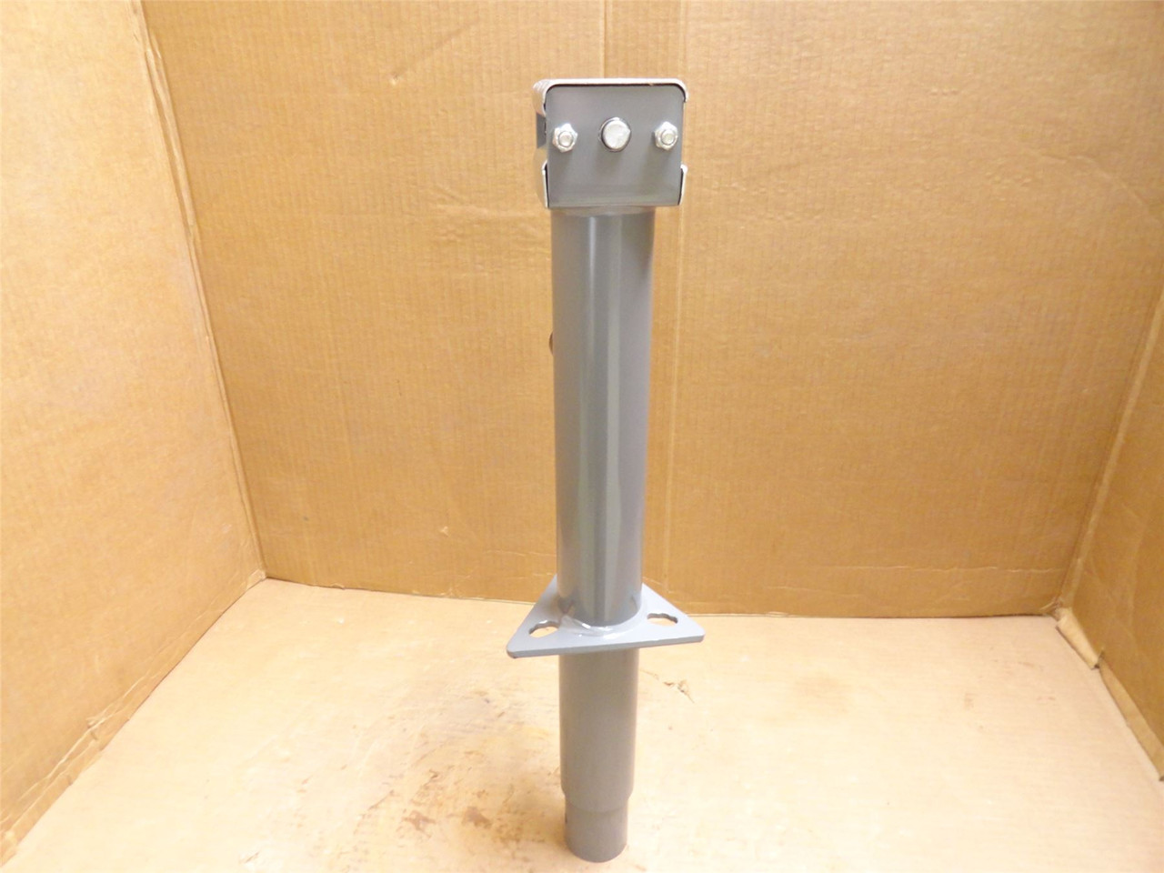 Bulldog 1551570117; Sidewind Travel A-Frame Trailer Jack; 2K