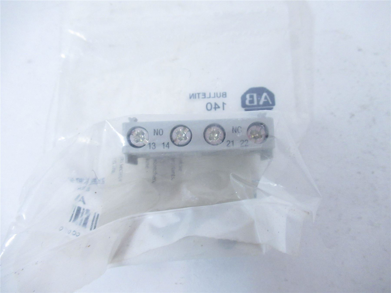 Allen-Bradley 140M-C-AFA11; Auxillary Contact (1)NO (1)NC