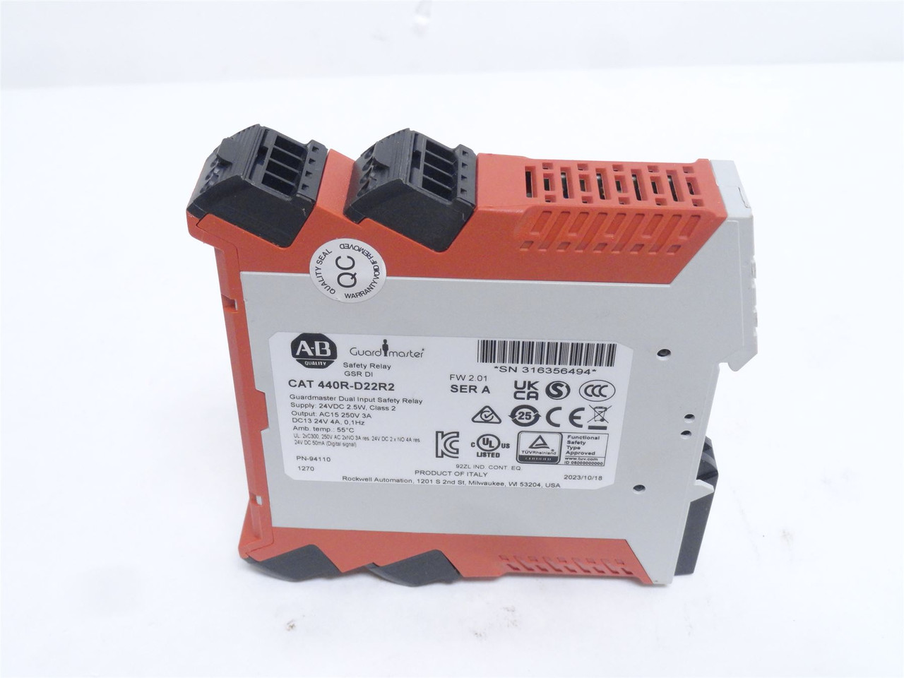 Allen-Bradley 440R-D22R2; Guardmaster Safety Relay; 24VDC