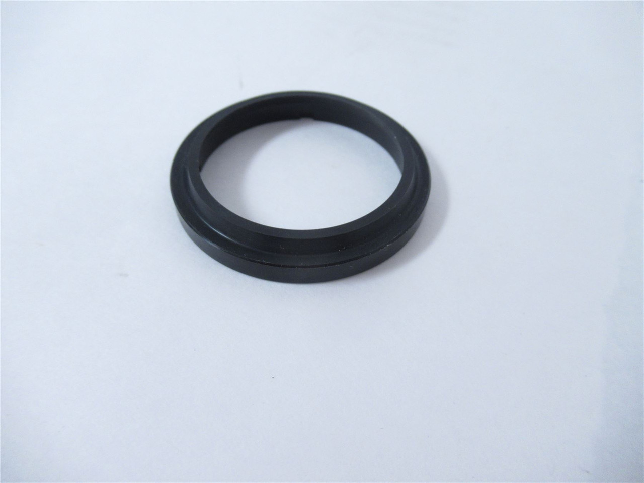 Parker 4615SHD01500; Wiper Seal ID:1.500" OD:1.872" H:0.305"