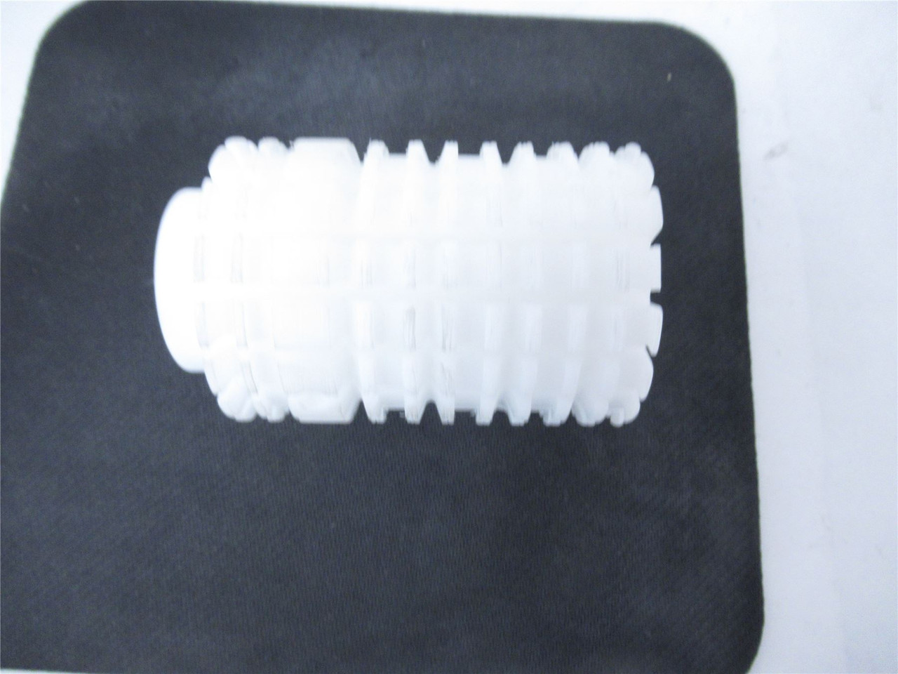 FR Drake 2443301; Idler Pulley