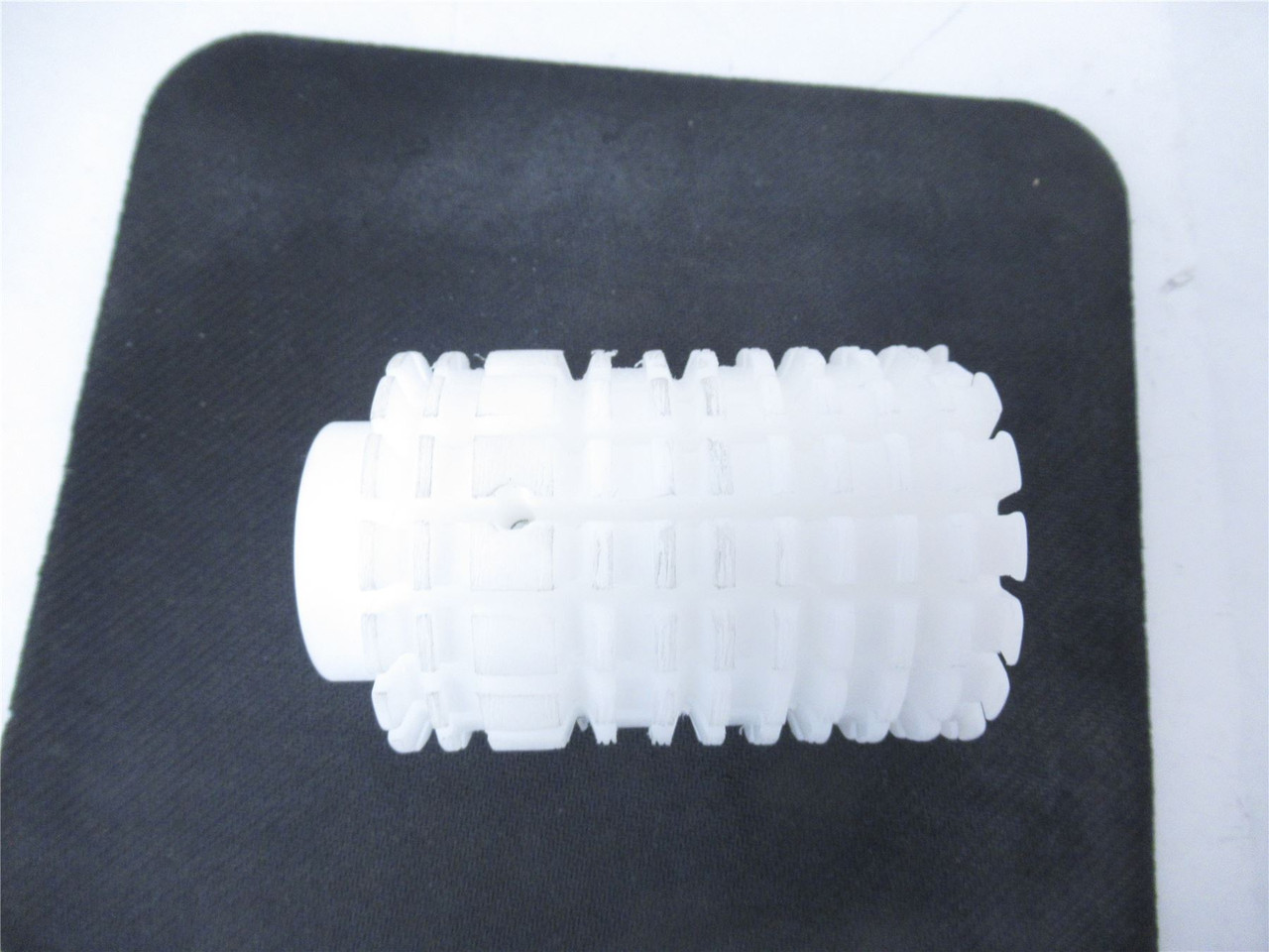 FR Drake 2443301; Idler Pulley