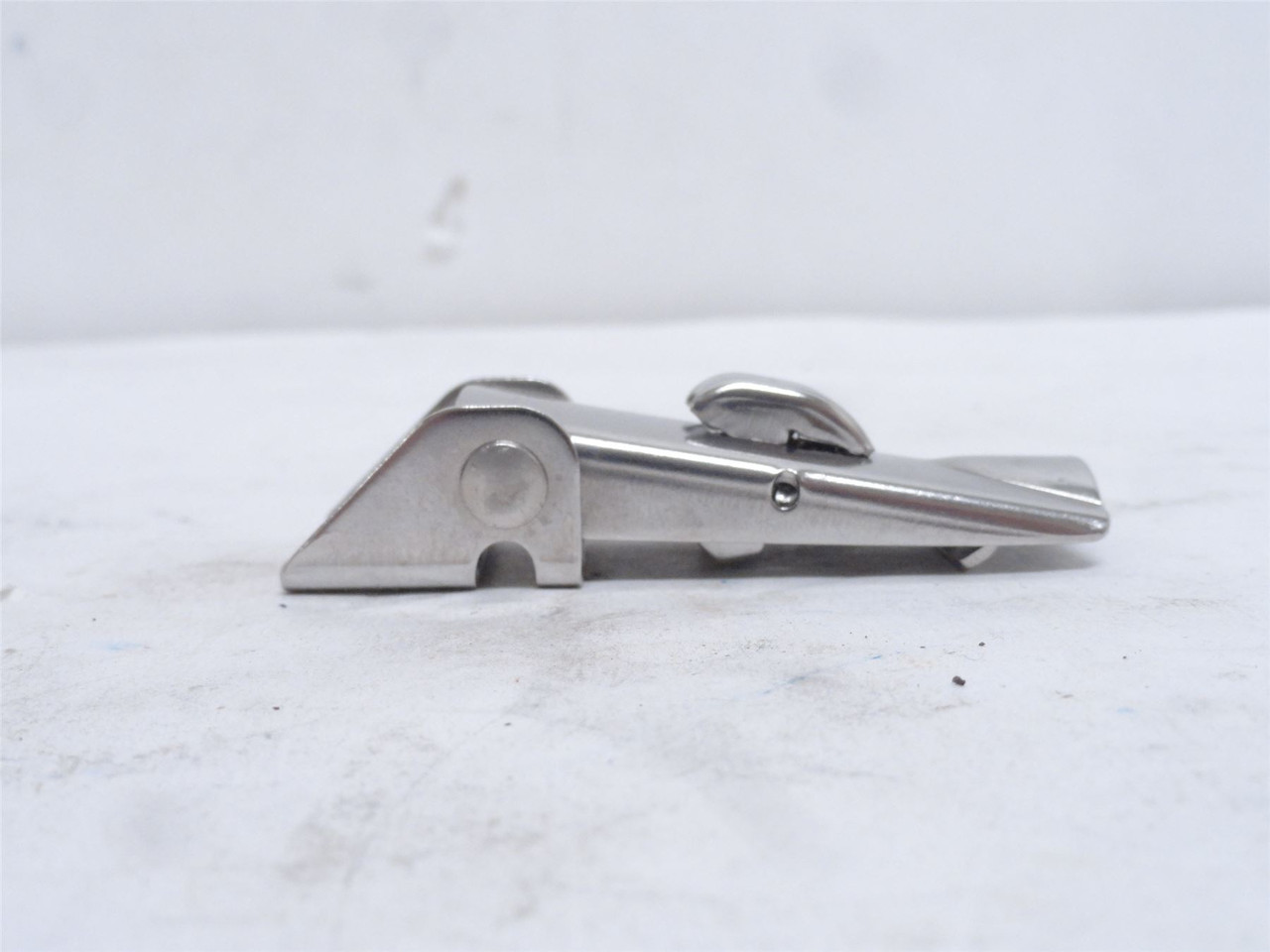 MFG- 44935; Enclosed Latch Assembly; SS